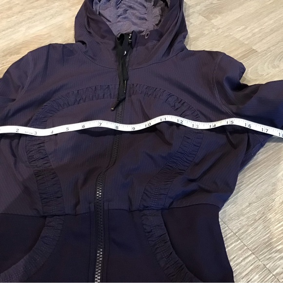 Lululemon Purple Zip-Up Jacket - Picture 7 of 10